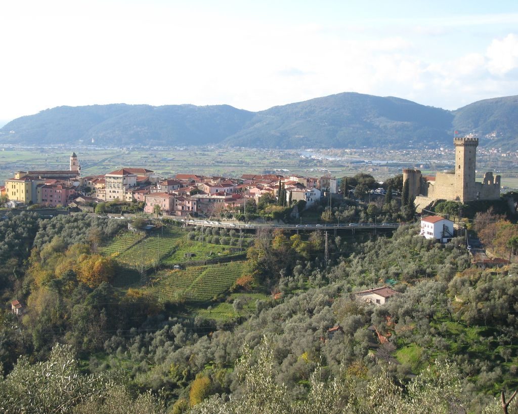 Lunigiana: un borgo medievale