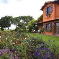 Il giardino di Erny Massini a Roma