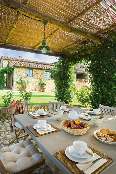 poggio oliva, esterni casale in toscana