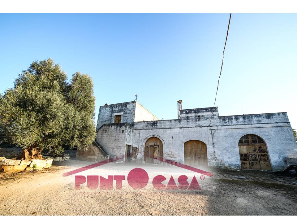 OSTUNI: MASSERIA R1747