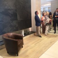 Starwood, la porcellana che diventa legno con Porcelanosa Grupo