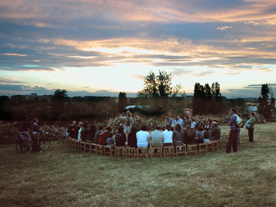 Il teatro in giardino di Lorenza Zambon in tour per l’estate