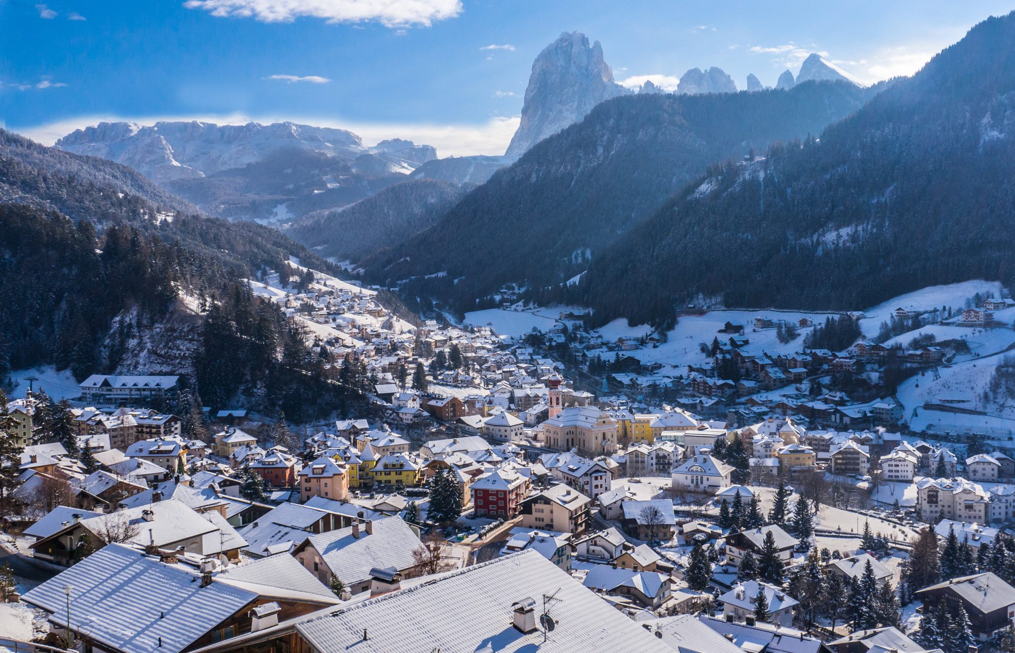 Comprare casa in Alta Badia o Val Gardena? Ville&Casali