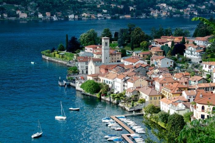 Weekend: cinque borghi sul lago scelti dal Touring Club