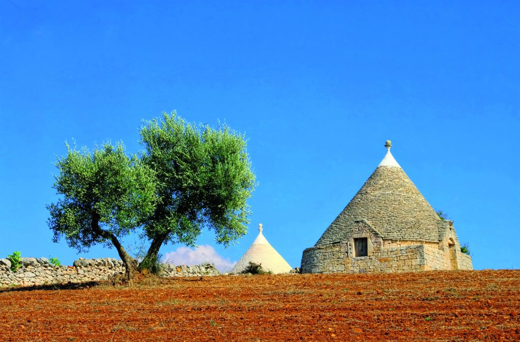 Nel mercato immobiliare di Ostuni: Trulli, lamie o masserie?