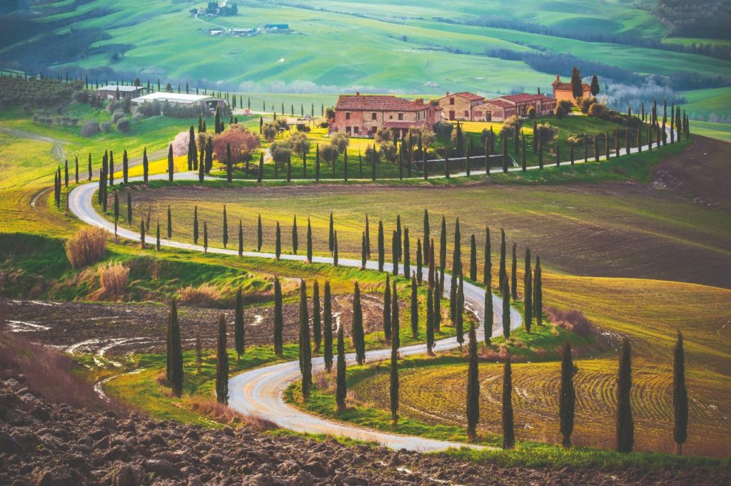 Corsa al casale in pietra in Valdichiana