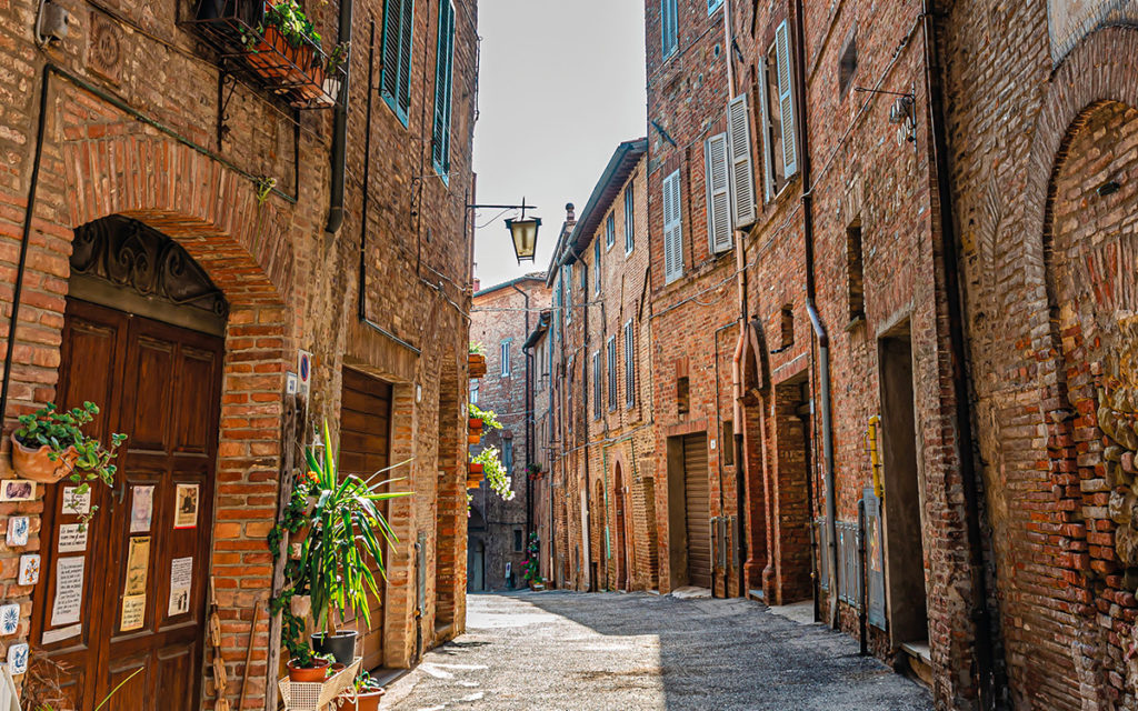 Città della Pieve attira il mondo