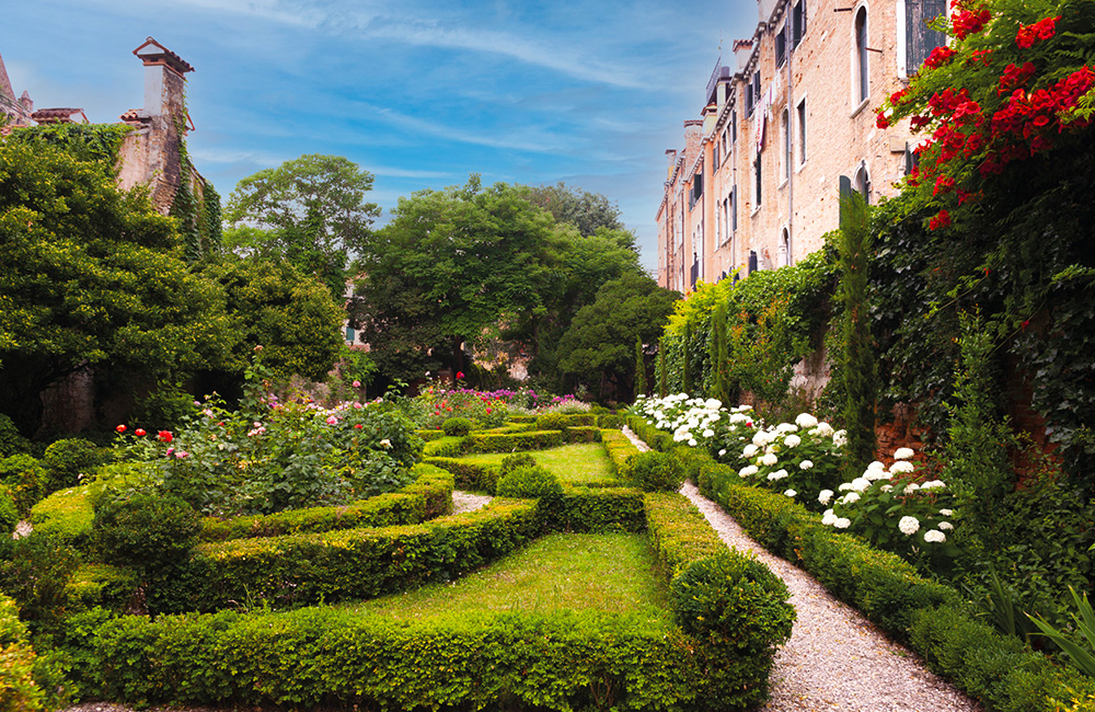 Un giardino antico rinasce come l’Araba Fenice