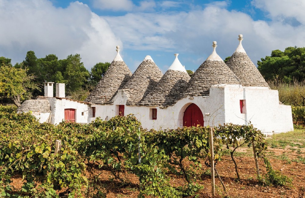 Cambiare vita con trulli e masserie