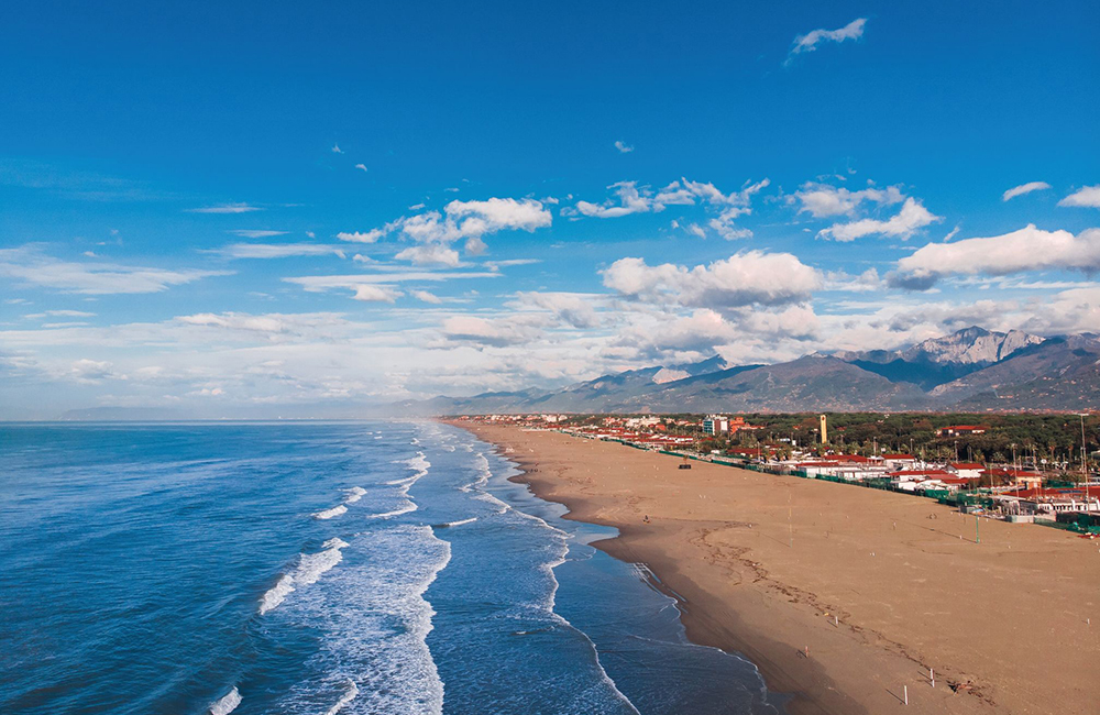 La perla della Versilia punta sulla bellezza