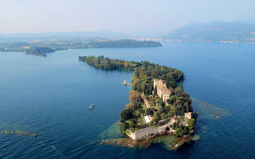Il lago di Garda incanta tre regioni