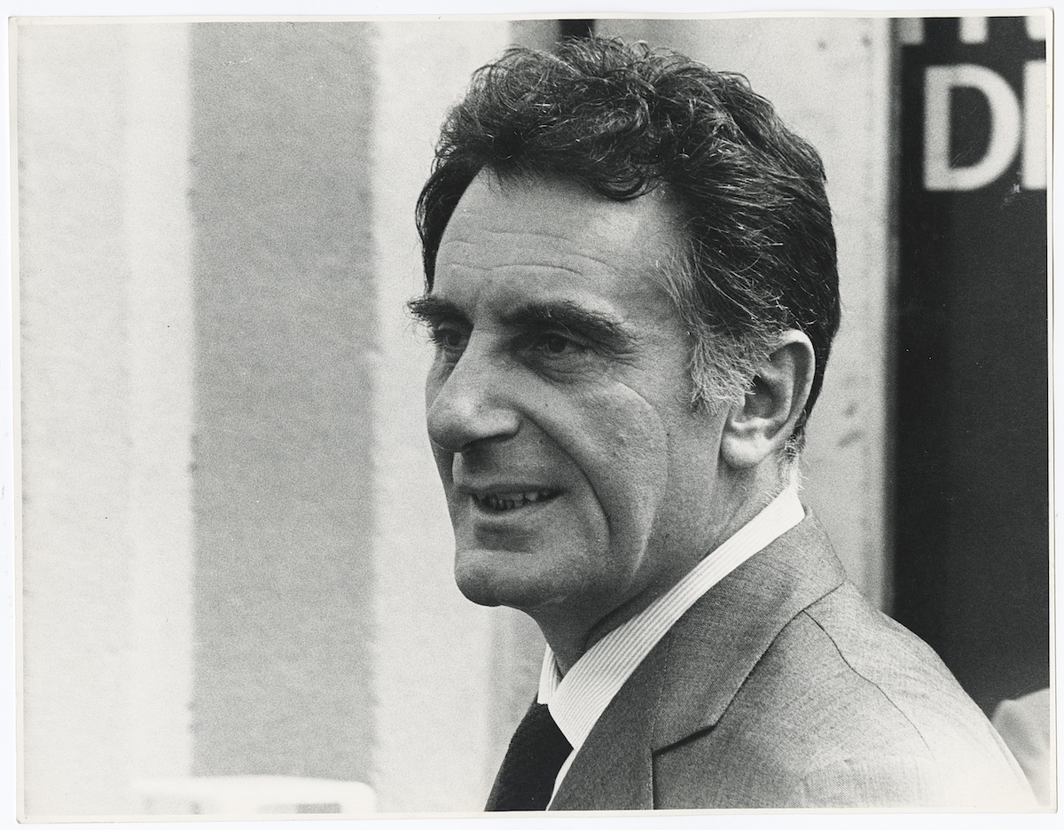 Ritratto di Gianfranco Frattini designer: nel 2026 si celebrano i 100 anni dalla sua nascita