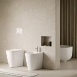 Ambiente bagno con sanitari dal design inclusivo grazie a misure e forme che agevolano il comfort